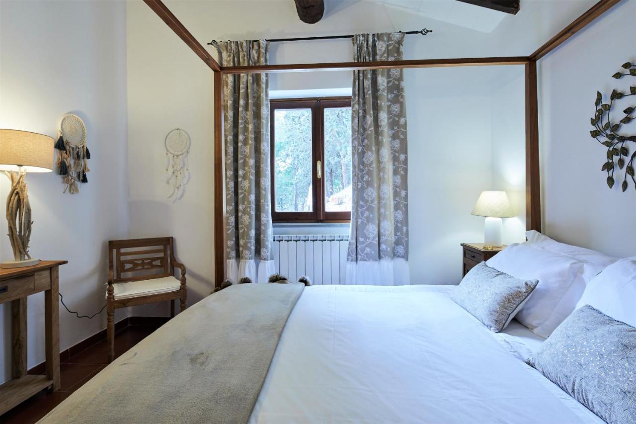 La Panoramica Gubbio - Maison De Charme - Casette E Appartamenti Self Catering Per Vacanze Meravigliose! Eksteriør bilde