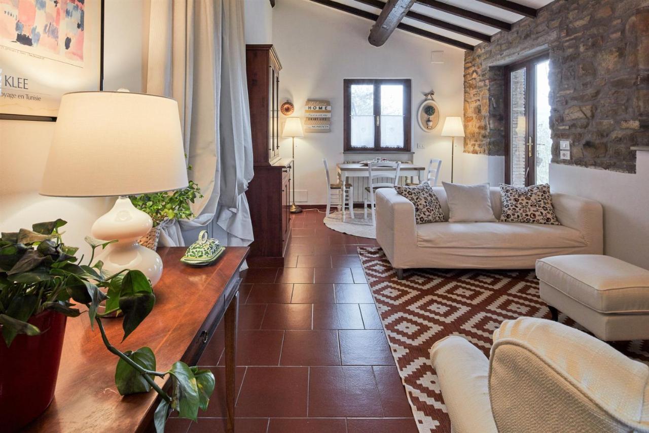 La Panoramica Gubbio - Maison De Charme - Casette E Appartamenti Self Catering Per Vacanze Meravigliose! Eksteriør bilde