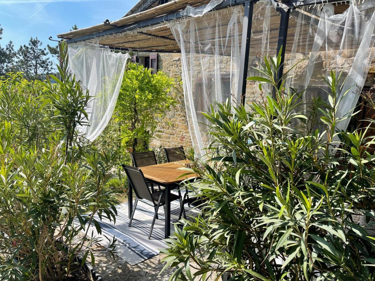 La Panoramica Gubbio - Maison De Charme - Casette E Appartamenti Self Catering Per Vacanze Meravigliose! Eksteriør bilde